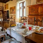Castello Quattro Torri 3* Arignano