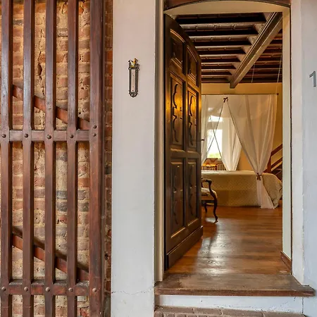 Castello Quattro Torri 3*