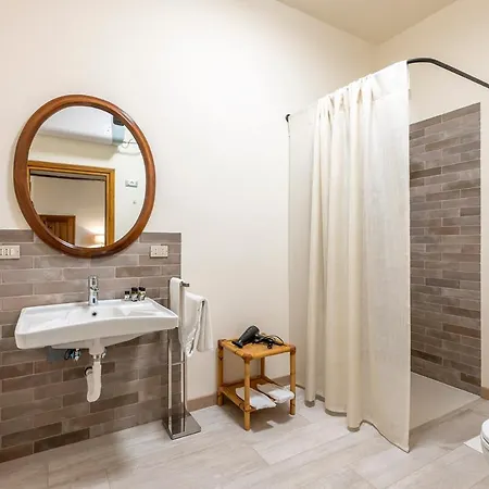 Castello Quattro Torri 3*