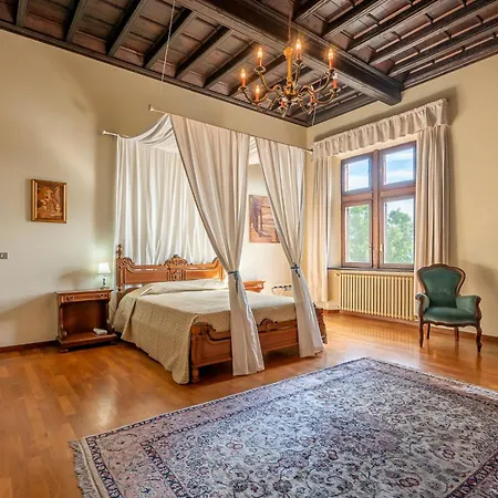 Castello Quattro Torri 3*