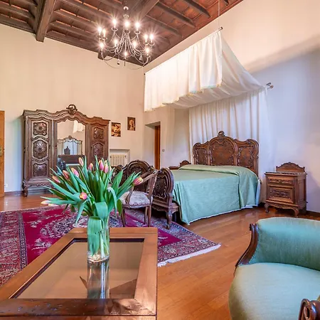 Castello Quattro Torri * Arignano