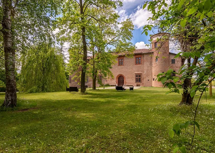 Гостевой дом Castello Quattro Torri 3*