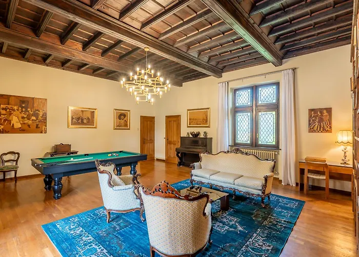 Castello Quattro Torri