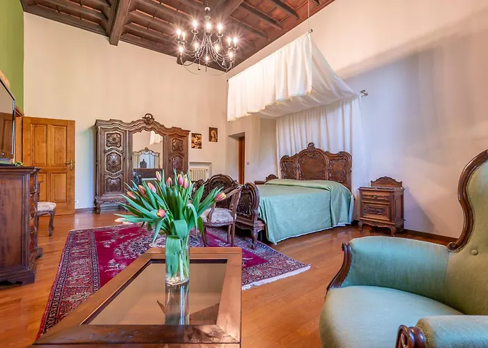 Castello Quattro Torri 3* Arignano