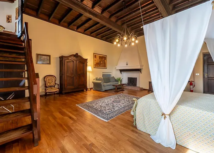 Castello Quattro Torri Гостевой дом 3*